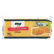 Spartan  natural medium cheddar cheese 8oz