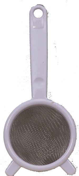 Good Cook small white plastic strainer 1 count