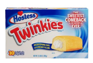 Hostess Twinkies golden sponge cake with creamy filling, 10 individually wrapped cakes 13.58 ounce